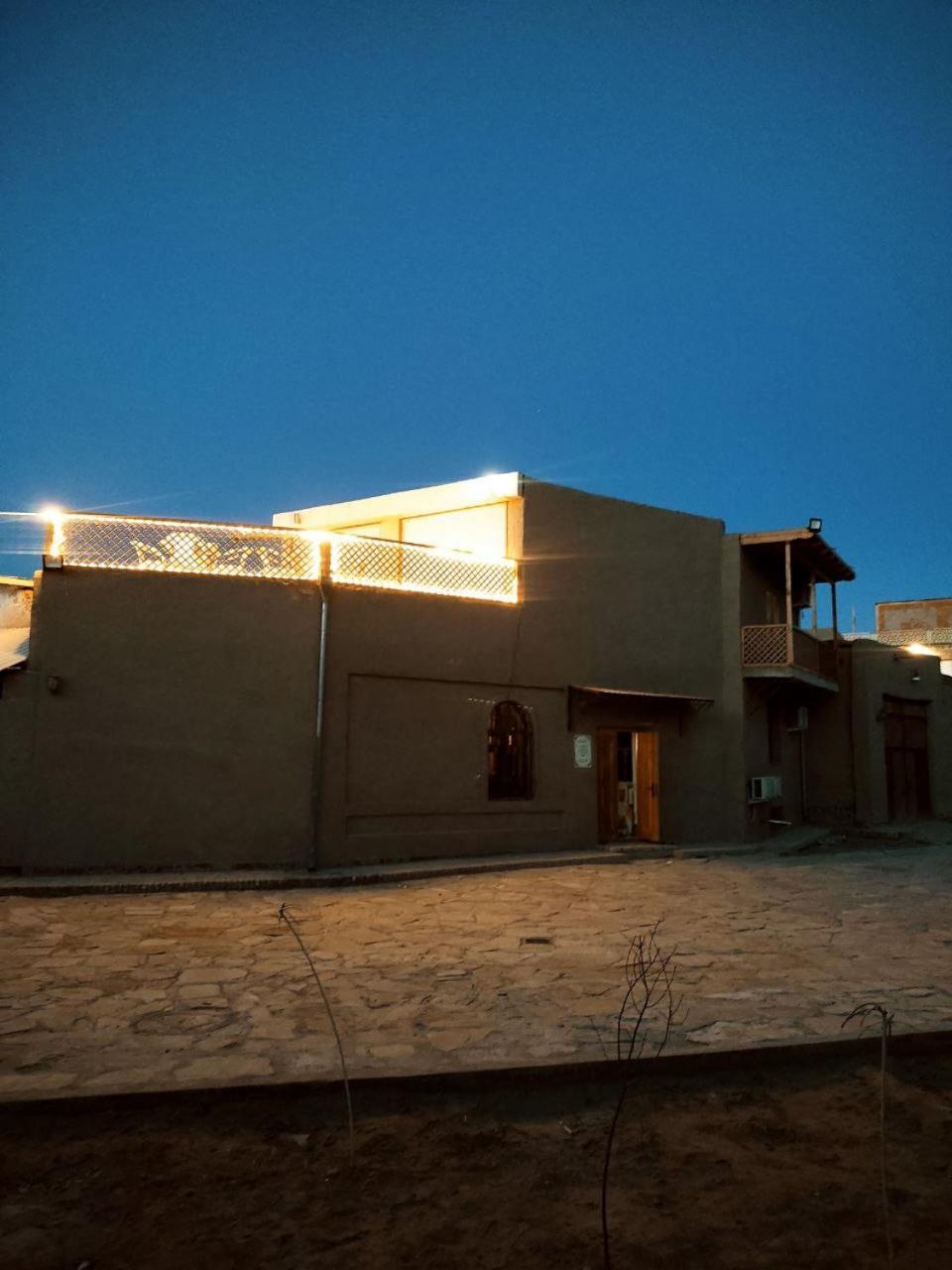Adam-Eva Hotel Khiva ภายนอก รูปภาพ